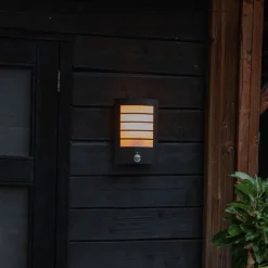 QAZQA Außenwandleuchte schwarz IP44 mit Bewegungssensor - Miro