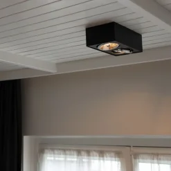 QAZQA Design-Spot schwarz quadratisch 2-flammig - Kaya