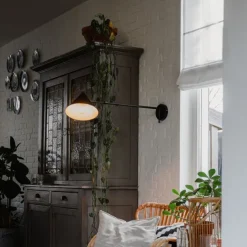 QAZQA Design-Wandleuchte schwarz verstellbar - Triangolo