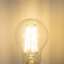 LUEDD E27 Dimmbare LED-Glühbirne A60 8W 900 lm 3000K