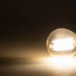 LUEDD E14 dimmbare LED-Glühlampe 5W 470 lm 2700K