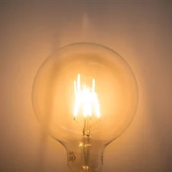 LUEDD E27 dimmbare LED-Spiral-Glühfadenlampe G125 5W 450lm 2200K