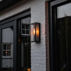 QAZQA Industrielle Außenwandlampe schwarz IP44 mit Glas - Rotterdam