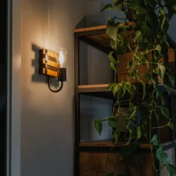 QAZQA Industrielle Wandlampe braun mit Holz - Paleta Mai