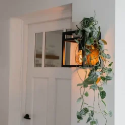 QAZQA Industrielle Wandleuchte schwarz mit Gestell - Cage Rack