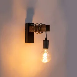 QAZQA Industrielle Wandleuchte schwarz mit Holz - Gallow