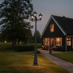 QAZQA Klassische Außenleuchte schwarz 217 cm IP44 - New Haven Gehämmert