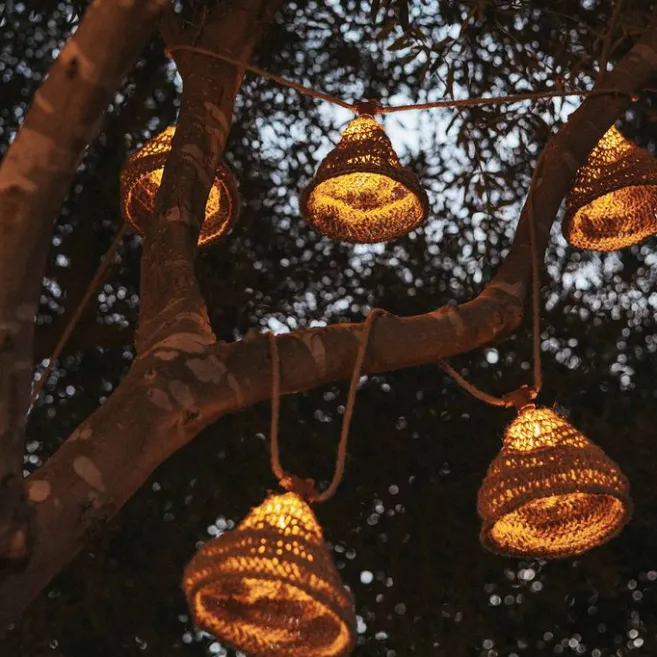 Newgarden Lichterkette braun 8m inkl. LED 10-flammig IP44 Solar wiederaufladbar - Maro