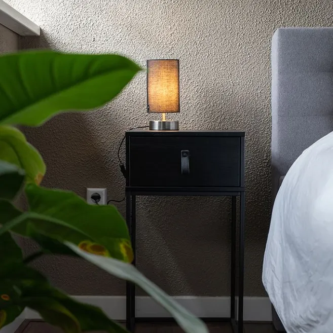 QAZQA Moderne Tischleuchte schwarz mit Stahl - Milo 2