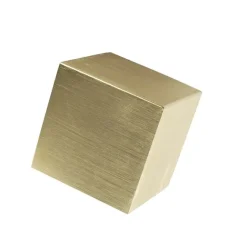 QAZQA Moderne Wandleuchte Gold mit Lichteffekt - Cube