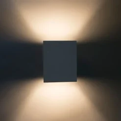 QAZQA Moderne Wandleuchte quadratisch weiß - Sola