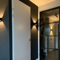 QAZQA Moderne Wandleuchte schwarz mit Lichteffekt - Transfer