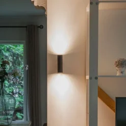 QAZQA Moderne Wandleuchte schwarz 2-flammig - Jeana