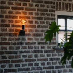 QAZQA Moderne Wandleuchte schwarz 15,5 cm - Facile