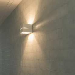 QAZQA Moderne Wandleuchte weiß 9,7 cm – Transfer Groove