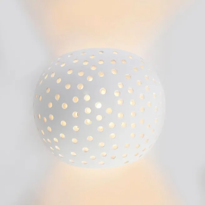 QAZQA Moderne Wandleuchte Weiß Gips Kugel mit Lichteffekt - Blur