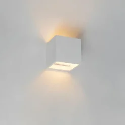 QAZQA Moderne Wandleuchte weiß mit Lichteffekt - Kay Novo