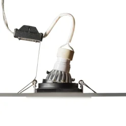 QAZQA Moderner Einbaustrahler weiß mit schwarz verstellbar – Carree