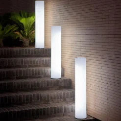 Newgarden Outdoor-Stehleuchte weiß inkl. LED IP65 Wiederaufladbar RGBW - Fity