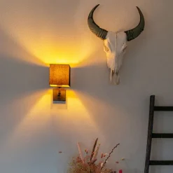 QAZQA Schwarze Wandleuchte mit USB und quadratischem Schwarzschirm - Combi 1