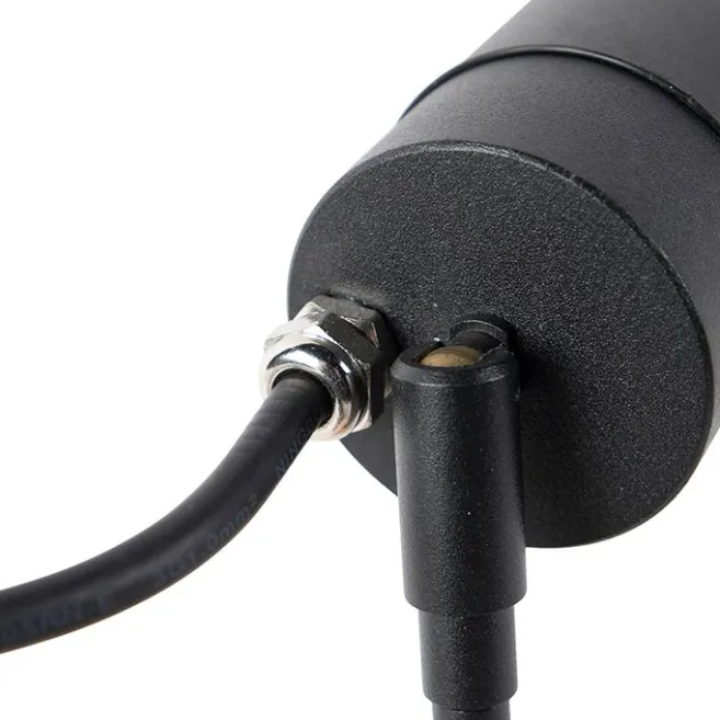 QAZQA Smarter moderner Spike-Spot schwarz IP44 inkl. WiFi GU10 - Solo