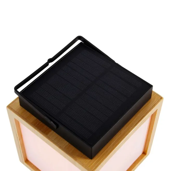 Newgarden Tischleuchte aus Bambus mit Flammeneffekt inkl. LED IP44 Solar Wiederaufladbar - Vega