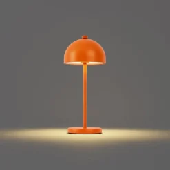 QAZQA Tischleuchte Orange inkl. LED IP54 Wiederaufladbar mit Ladestation - Squirrel